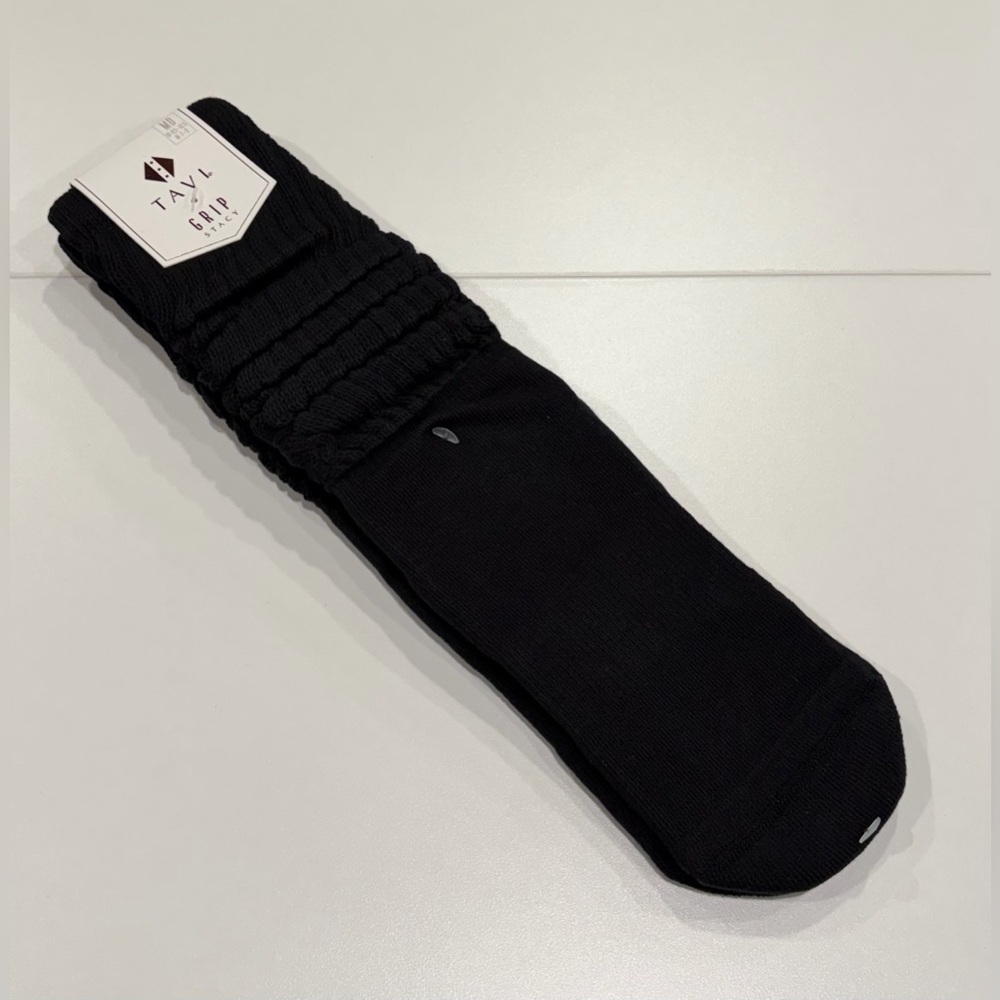 Tavi Stacy Grip Socks Women's Medium Black NWT Leg Warmer Style Y2K Slouch Crew